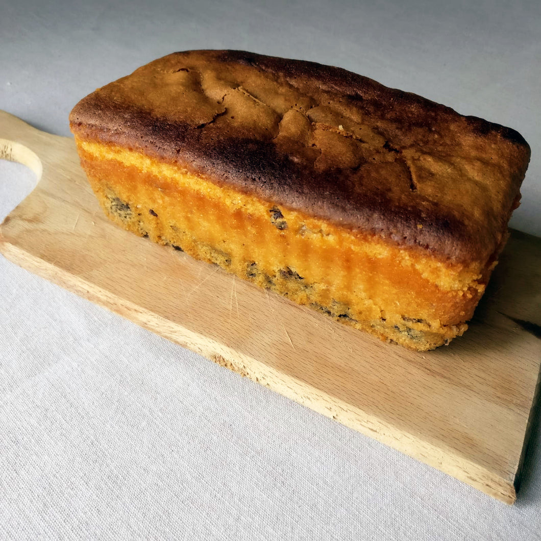 Cake aux pépites de chocolat noir